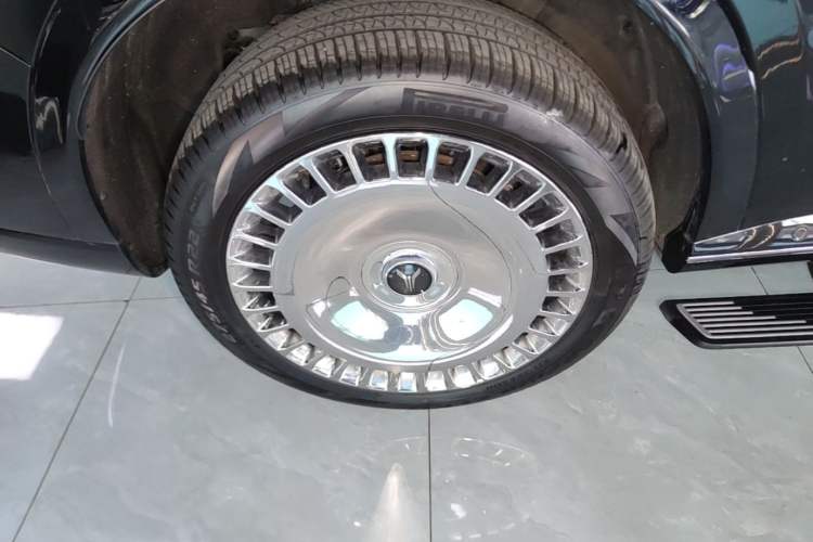 Used VOYAH Titan 2026 Model Max+ Right Rear Wheel Hub