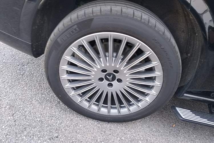 Used VOYAH Titan 2026 Model Max+ Right Rear Wheel Hub