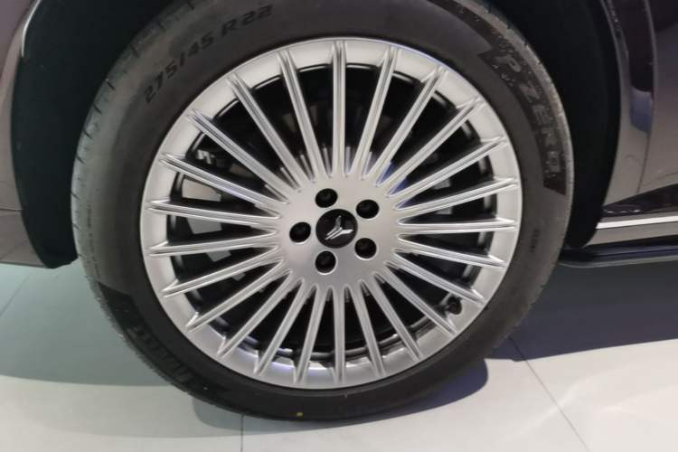 Used VOYAH Titan 2026 Model Max+ Right Rear Wheel Hub