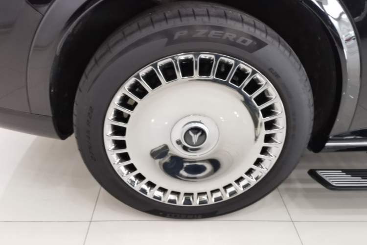 Used VOYAH Titan 2026 Model Max+ Right Rear Wheel Hub