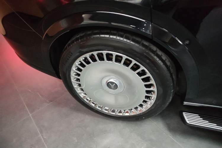 Used VOYAH Titan 2026 Model Max+ Right Rear Wheel Hub