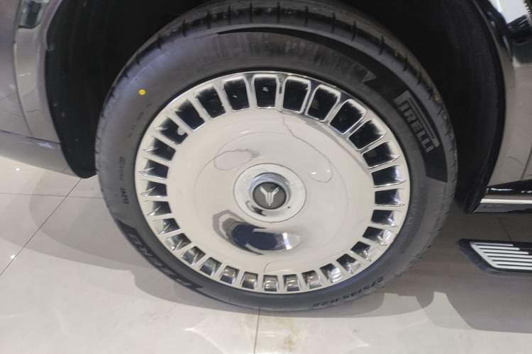 Used VOYAH Titan 2026 Model Max+ Right Rear Wheel Hub