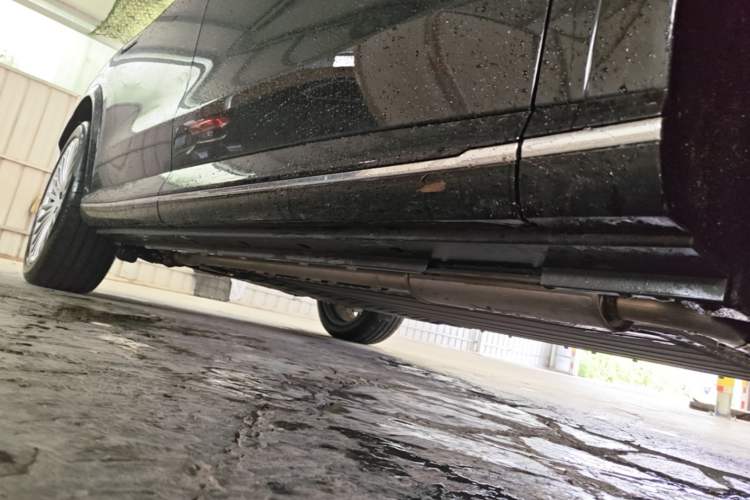 Used VOYAH Titan 2026 Model Max Right Side Sill