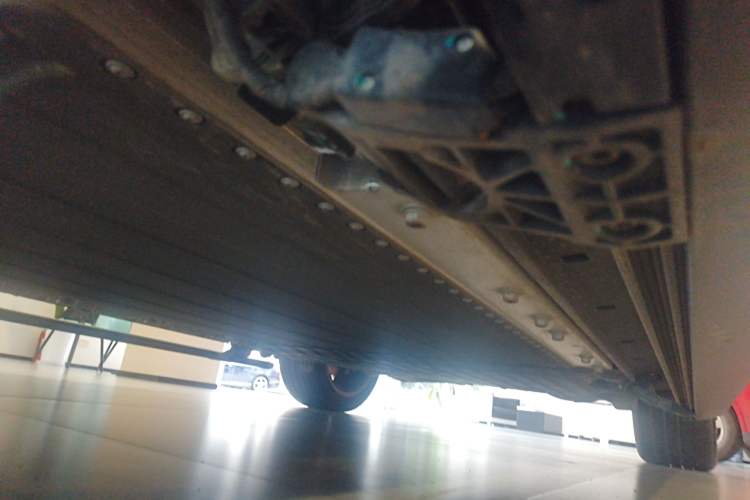 Used VOYAH Titan 2026 Model Max+ Right Side Sill