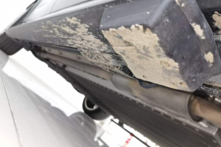Used VOYAH Titan 2026 Model Max+ Right Side Sill