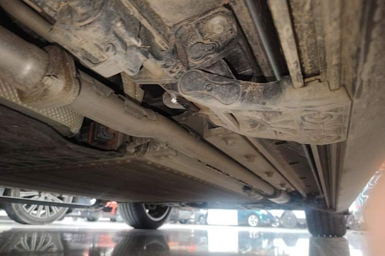 Used VOYAH Titan 2026 Model Max+ Right Side Sill