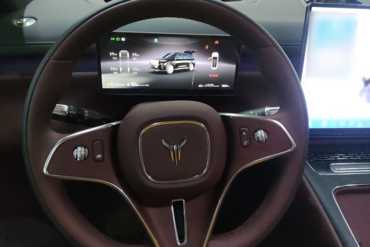 Used VOYAH Titan 2026 Model Max+ Steering Wheel