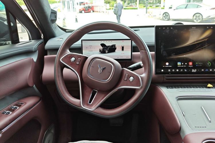 Used VOYAH Titan 2026 Model Max Steering Wheel