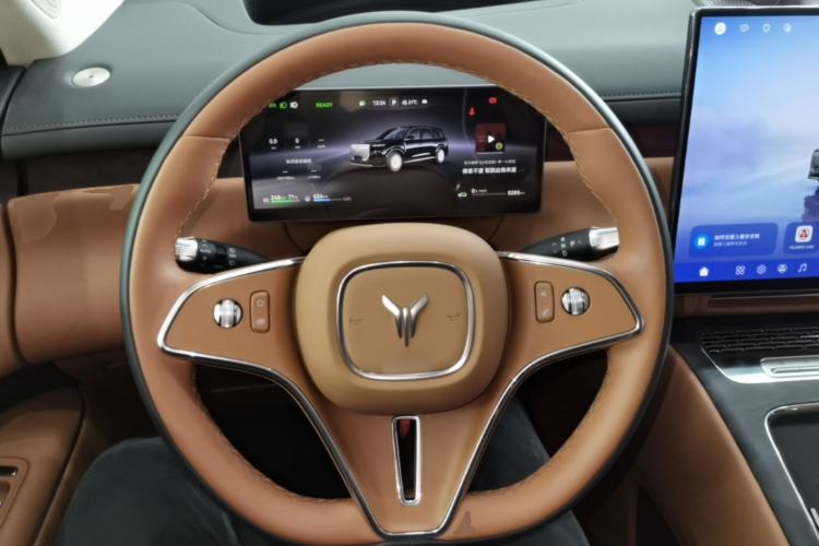 Used VOYAH Titan 2026 Model Max+ Steering Wheel