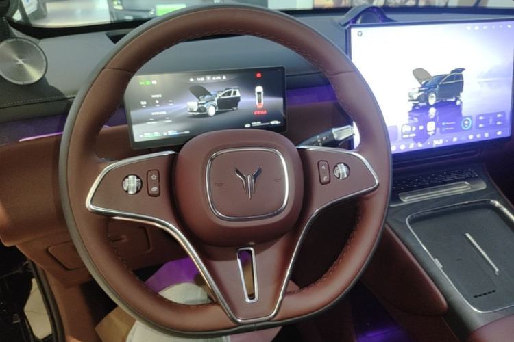 Used VOYAH Titan 2026 Model Max+ Steering Wheel