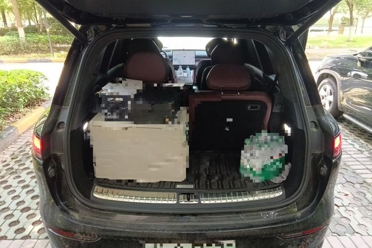 Used VOYAH Titan 2026 Model Max+ Trunk