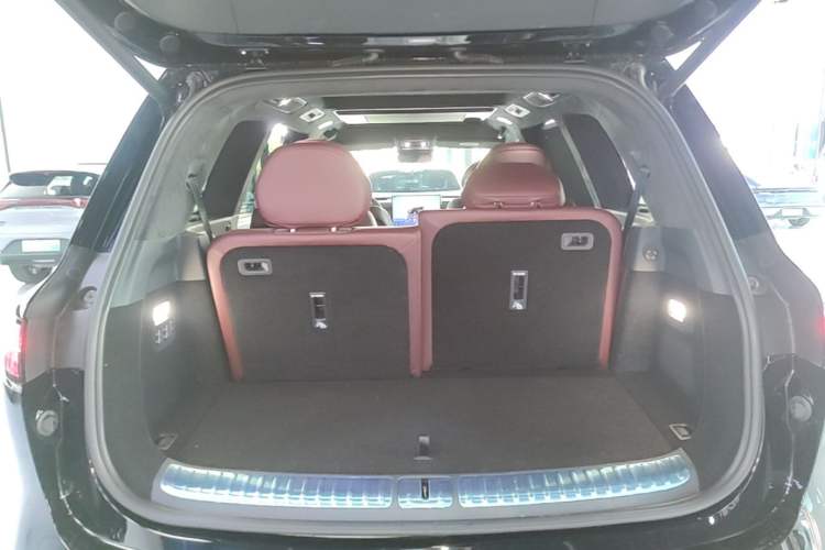 Used VOYAH Titan 2026 Model Max+ Trunk
