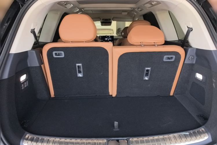 Used VOYAH Titan 2026 Model Max+ Trunk
