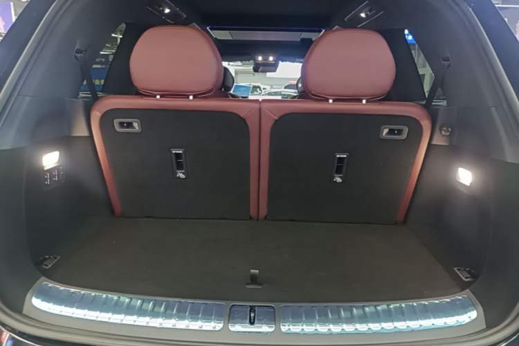 Used VOYAH Titan 2026 Model Max+ Trunk