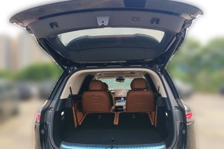 Used VOYAH Titan 2026 Model Max+ Trunk