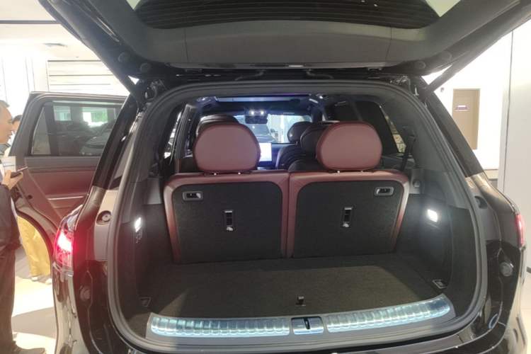 Used VOYAH Titan 2026 Model Max+ Trunk