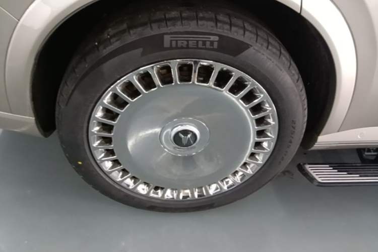 Used VOYAH Titan 2026 Model Max+ Right Rear Wheel Hub