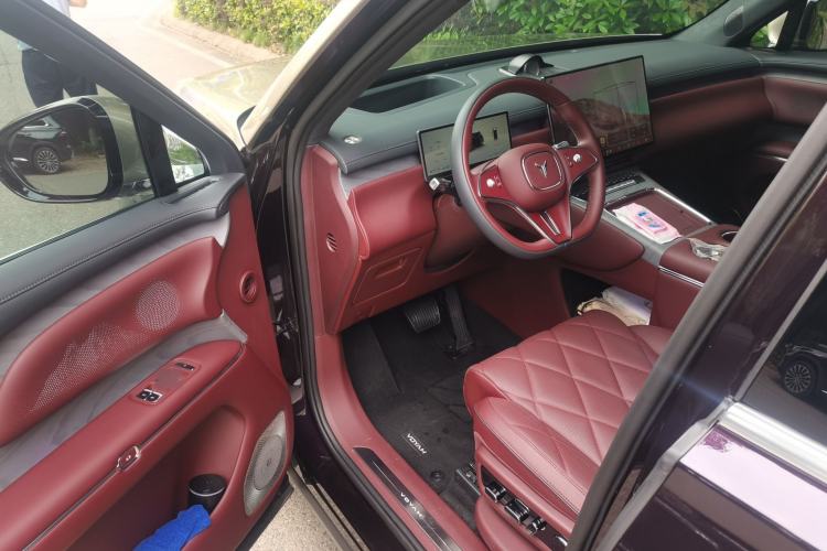 Used VOYAH Titan 2026 Model Max+ Driver Seat