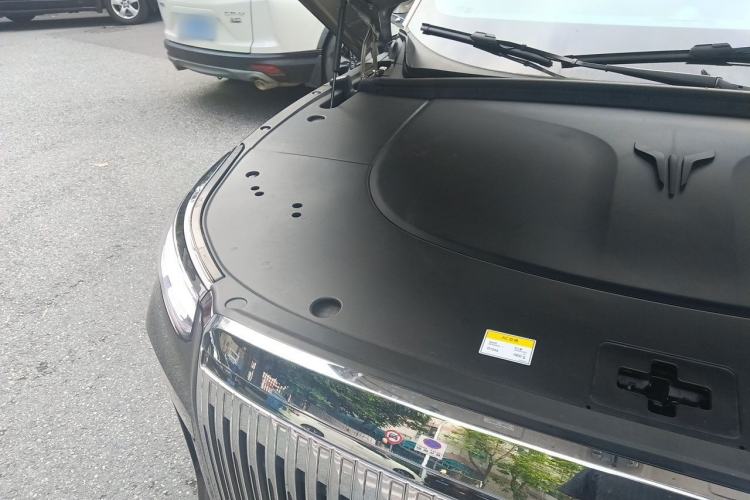 Used VOYAH Titan 2026 Model Max+ Engine Bay Right