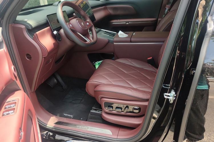 Used VOYAH Titan 2026 Model Max+ Left Front Seat