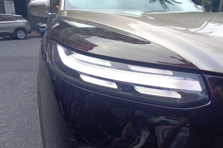 Used VOYAH Titan 2026 Model Max+ Right Front Headlight