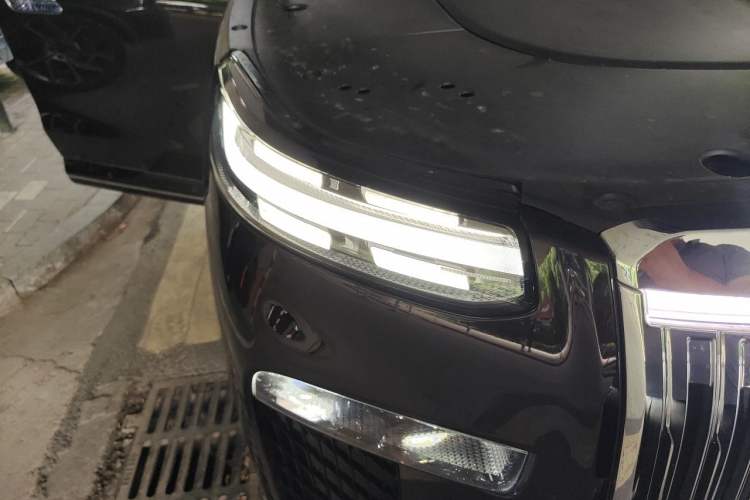 Used VOYAH Titan 2026 Model Max+ Right Front Headlight