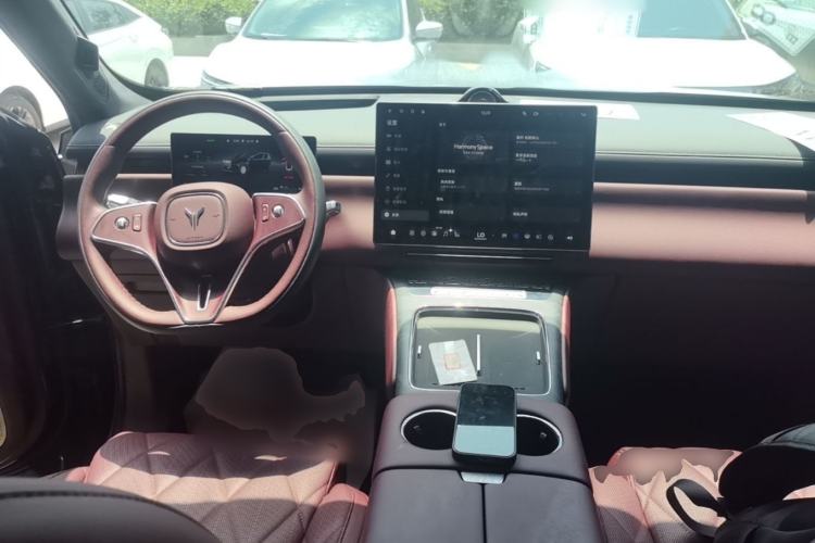 Used VOYAH Titan 2026 Model Max+ Center Console