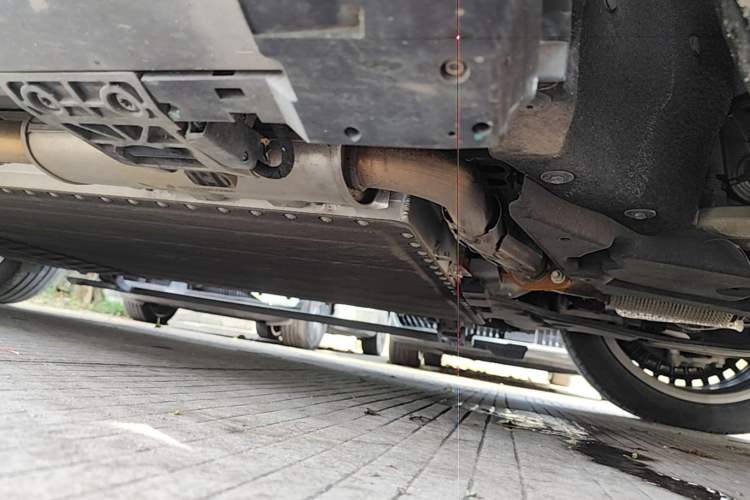 Used VOYAH Titan 2026 Model Max+ Chassis Front Right