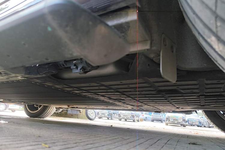 Used VOYAH Titan 2026 Model Max+ Chassis Rear Left