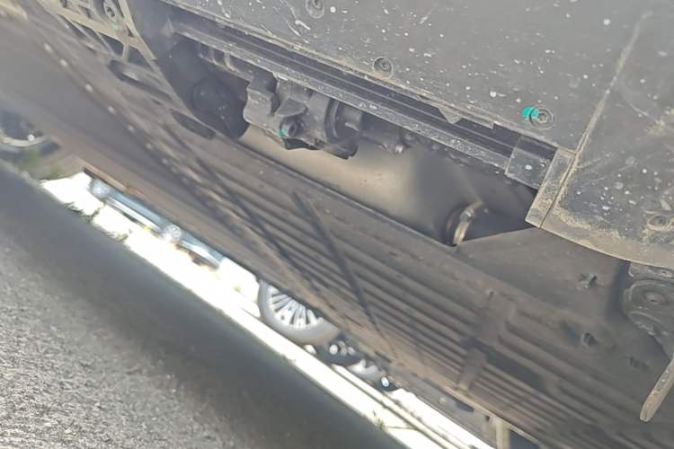 Used VOYAH Titan 2026 Model Max+ Chassis Rear Left