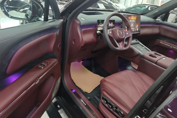 Used VOYAH Titan 2026 Model Max+ Driver Seat