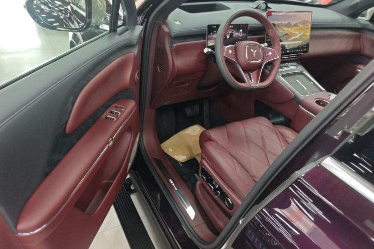 Used VOYAH Titan 2026 Model Max+ Driver Seat