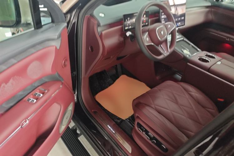 Used VOYAH Titan 2026 Model Max+ Driver Seat