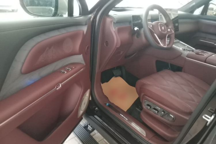 Used VOYAH Titan 2026 Model Max+ Driver Seat
