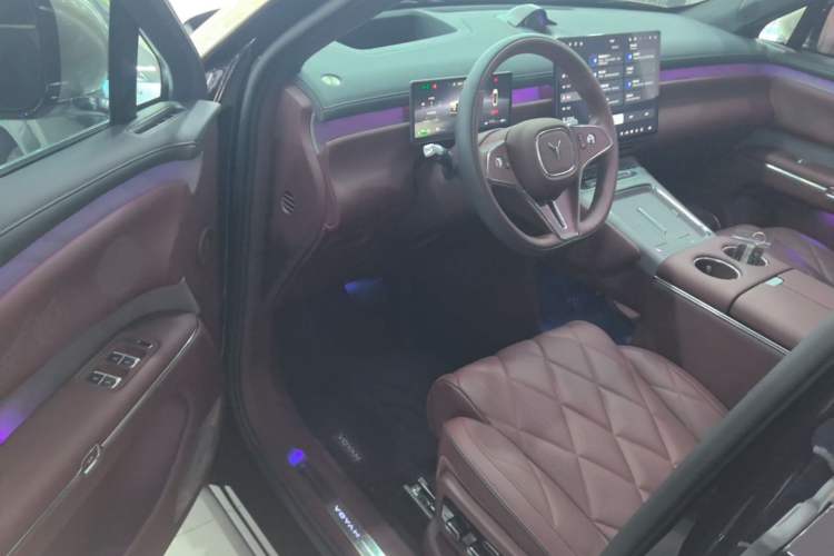 Used VOYAH Titan 2026 Model Max+ Driver Seat
