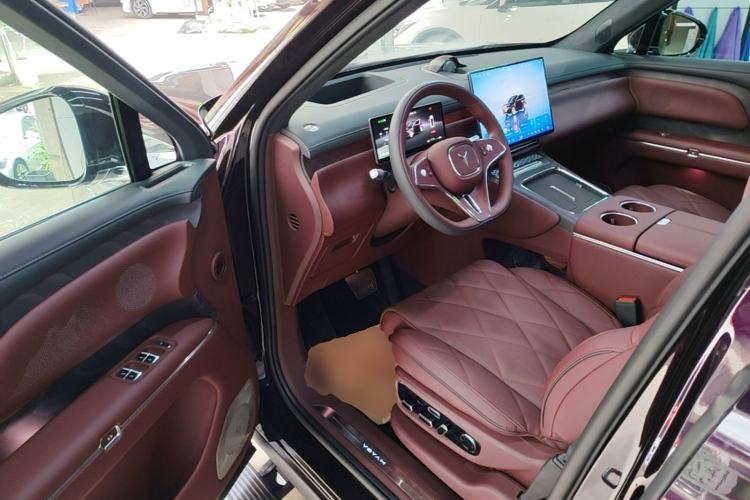 Used VOYAH Titan 2026 Model Max+ Driver Seat