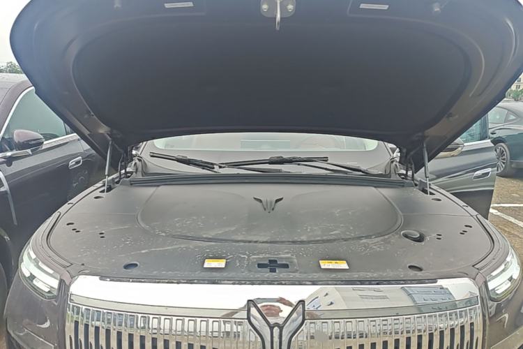 Used VOYAH Titan 2026 Model Max+ Engine Bay