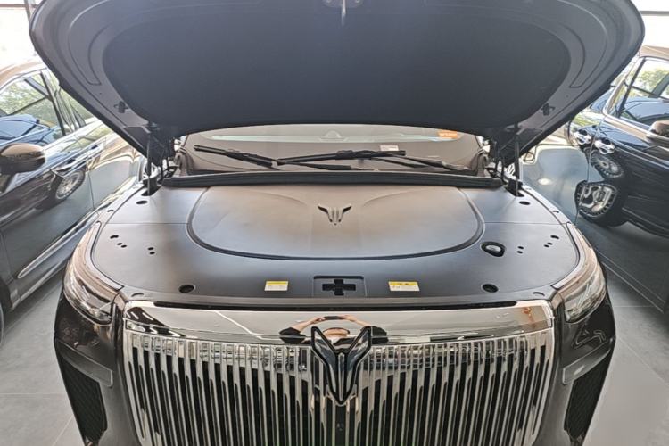 Used VOYAH Titan 2026 Model Max+ Engine Bay