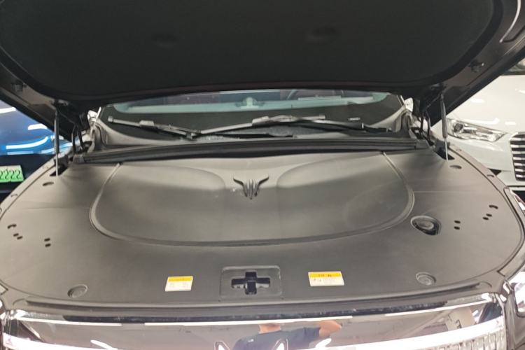 Used VOYAH Titan 2026 Model Max+ Engine Bay