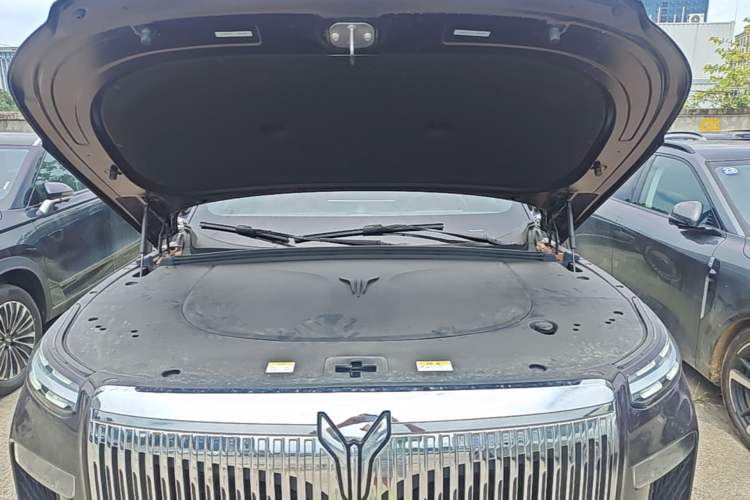 Used VOYAH Titan 2026 Model Max+ Engine Bay
