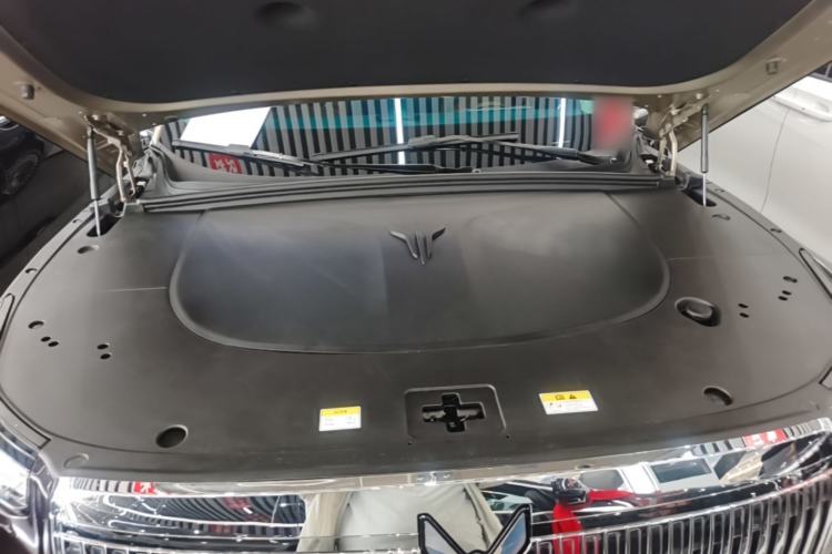 Used VOYAH Titan 2026 Model Max+ Engine Bay