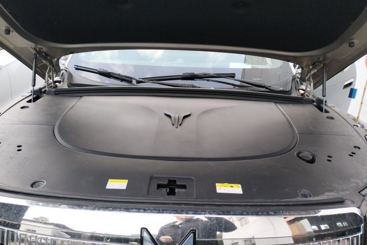 Used VOYAH Titan 2026 Model Max+ Engine Bay