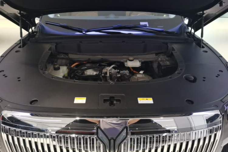 Used VOYAH Titan 2026 Model Max+ Engine Bay
