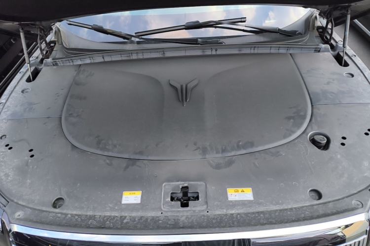 Used VOYAH Titan 2026 Model Max+ Engine Bay