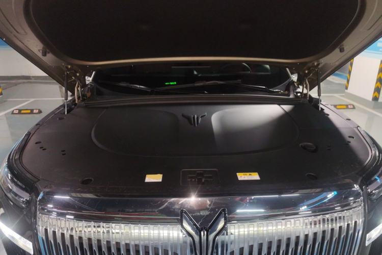Used VOYAH Titan 2026 Model Ultra Engine Bay