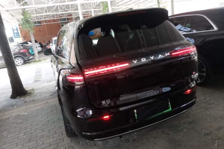 Used VOYAH Titan 2026 Model Max+ Exterior 2