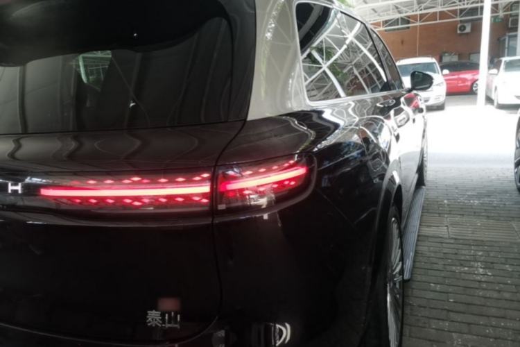 Used VOYAH Titan 2026 Model Max+ Exterior 3