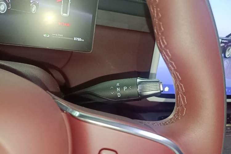 Used VOYAH Titan 2026 Model Max+ Gear Lever