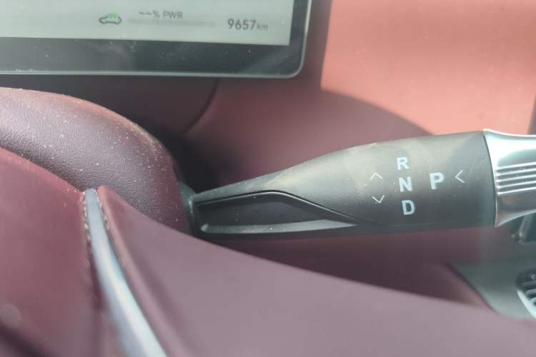 Used VOYAH Titan 2026 Model Max+ Gear Lever