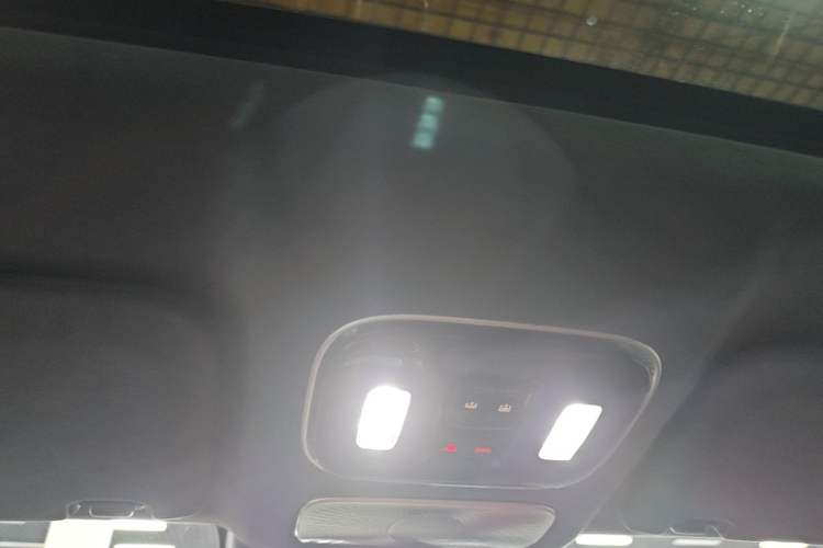 Used VOYAH Titan 2026 Model Max+ Headliner